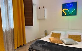 Apartment (70 m²), 1 Schlafzimmer und 1 eigene Badezimmer in Palermo Stadtzentrum